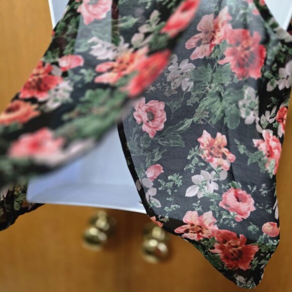 382. Ambiance Apparel Size Large Sheer Tank - Picture 4 of 7